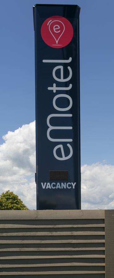 Emotel Taupo Eksteriør billede